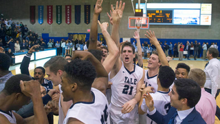 As Sexual Assault Rumors Swirl, Yale Basketball Team Continues to Support Their Expelled Captain